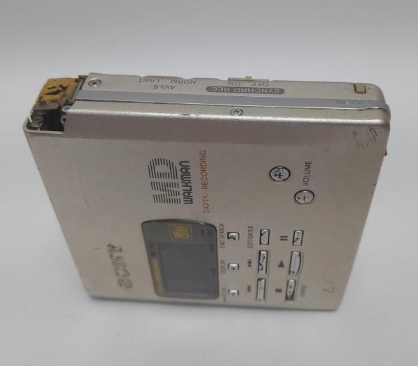 Diskman Sony MZ-R55 para mini disco (MD), made in Japan. No estado