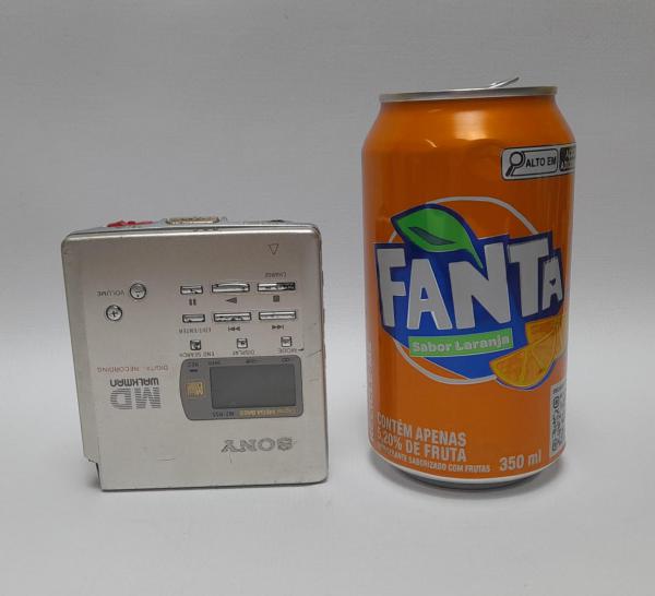Diskman Sony MZ-R55 para mini disco (MD), made in Japan. No estado