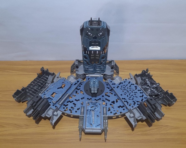 HASBRO - Nave Transformers Dark Of The Moon Autobot Ark 2010 com