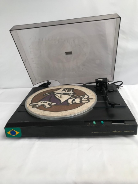Toca discos Philco Hitachi Modelo 61 funci