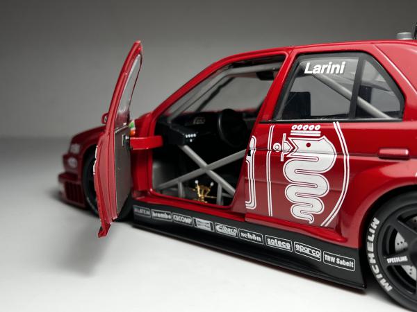 1993 Alfa Romeo 155 V6 TI Alfa Romeo #8 Nicola Larini 1