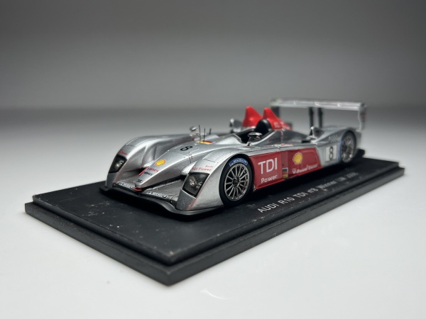 Audi R10 TDI Nº 8 Winner LM 2006 - Spark Escala 1/43 mi