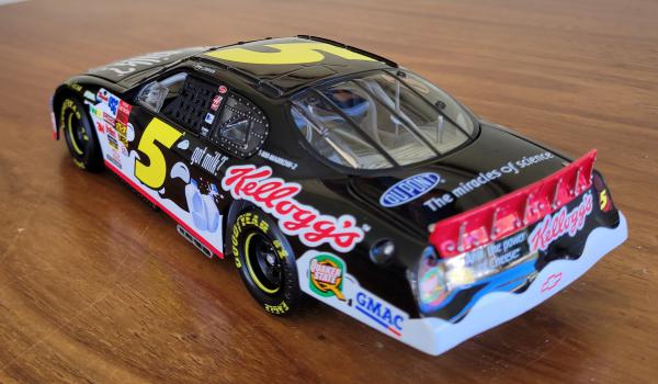 Terry Labonte #5 2003 Kelloggs Got Milk 1/24 Team Calib
