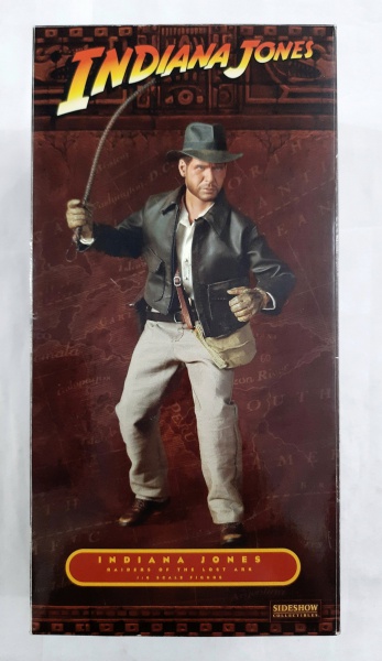Brinquedo  Indiana Jones - Caçadores da Arca Perdida - Boneco de Ação , Novo - Falta apenas uma ca