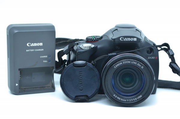 Filmadora Canon Auto Zoom 512XL Electronic - Com microf