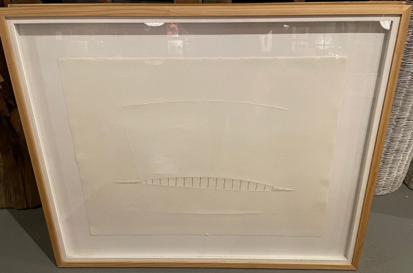 LUIZ OSVALDO GAIA - Desenho em relevo, acrílico sobre papel, o relevo é feito à partir de uma matriz