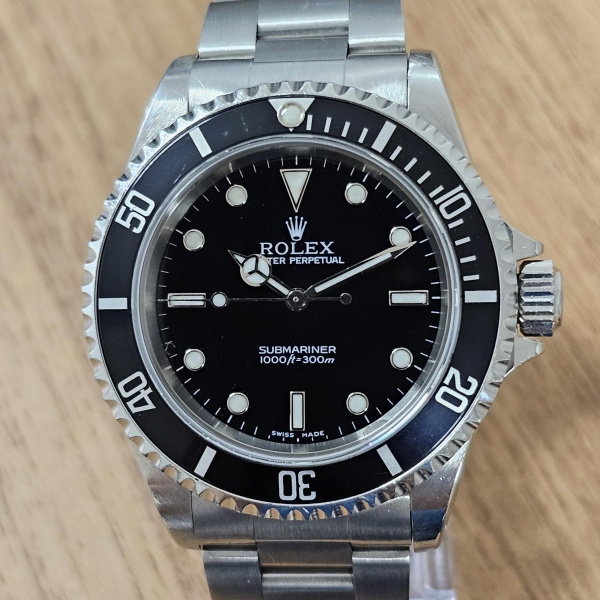 Relogios . Relógio original Tissot V8 42mm, quartzo, material da c foto 7