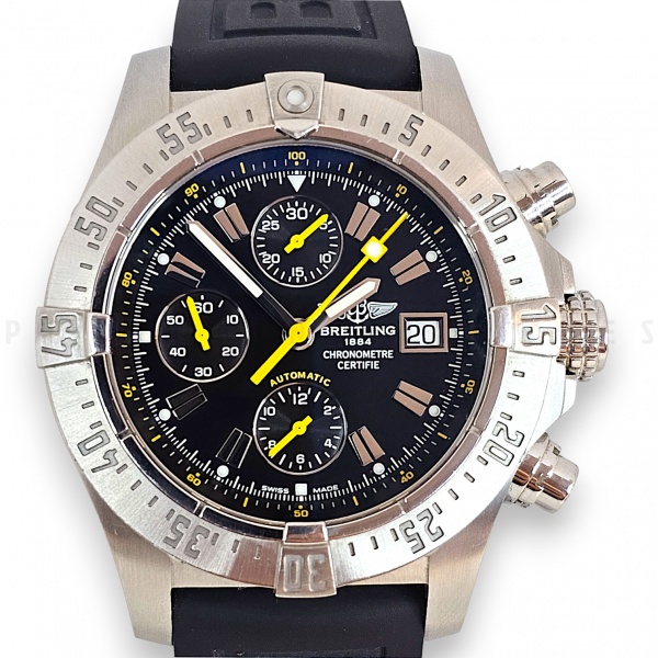 Relogios . Relógio original Breitling Aeromarine Avenger II GMT 43 foto 2