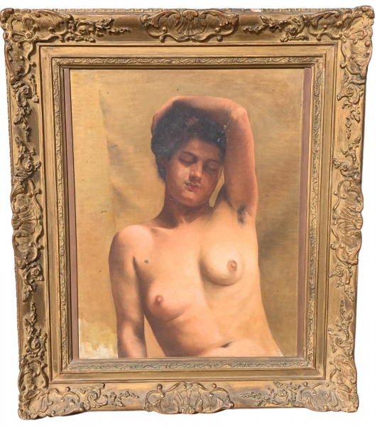 INÍCIO DO SÉCULO XX - Antigo quadro óleo sobre tela representando uma mulher nua, assinatura não identificada, moldura em madeira nobre ricamente trabalhada e detalhada nos tons de dourado. Medida: 89x76cm