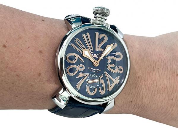 GAGA MILANO - Coleção Manuale 48mm Steel; Modelo: 501005s GAGA MILANO - Coleção Manuale 48mm Steel; Modelo: 501005s