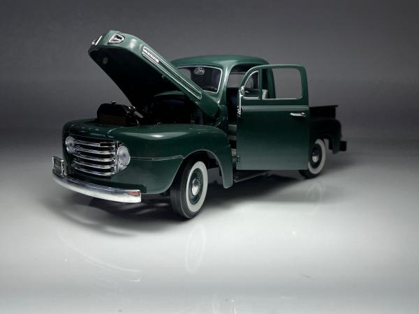No106ミニカー1/18 50th FORD 1948 F-1 PICK UP No106ミニカー1/18 50th FORD 1948 F-1 PICK UP No106ミニカー1/18