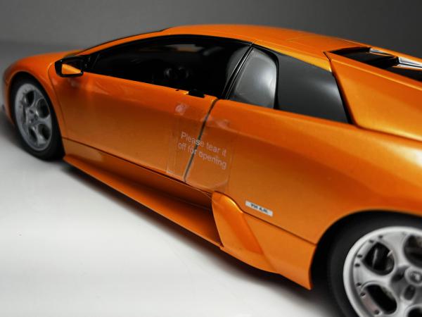 Lamborghini Murcielago Laranja - AutoArt Escala 1/18 *P