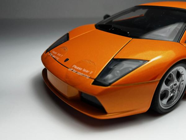 Lamborghini Murcielago Laranja - AutoArt Escala 1/18 *P