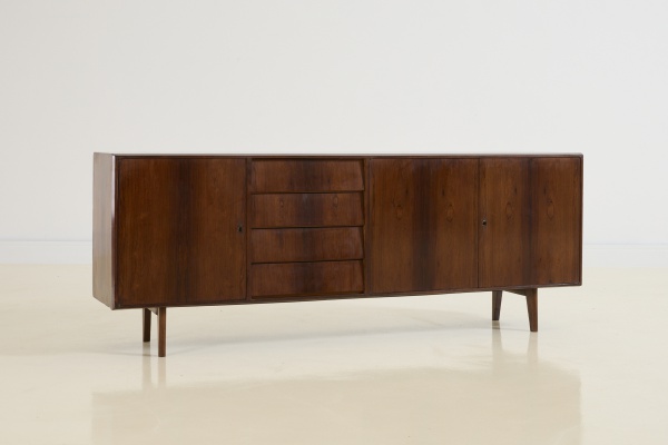 Jorge Zalszupin (L'Atelier) - Credenza em madeira compensada com