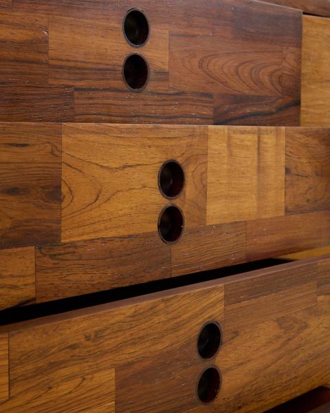 Jorge Zalszupin (L'Atelier) - Credenza em madeira compensada com