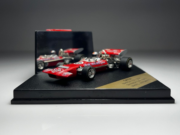割引発見 Lotus 49B #1 Vm/Bco/Ouro Lotus Team Leaf Gold 1969 Ford ミニカー