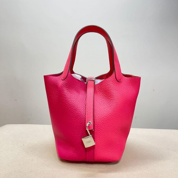 Bolsas . Autêntica Bolsa Hermés Picotin 18 TRICOLOR edição especial, com caixa e dust ...