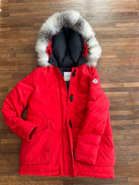 Joias . Autêntico Casaco super quentinho Moncler, ótimo para neve. Tamanho P - ...