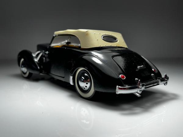 フランクリンミント　１９３７Cord 812 Phaeton Coupe 1937 Cord 812 Phaeton Coupe Preta - Franklin Mint Escal