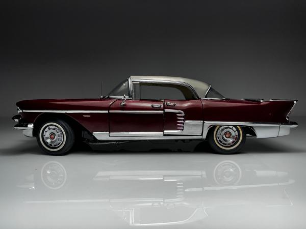 1957 Cadillac Eldorado Vinho - Franklin Mint Escala 1/2