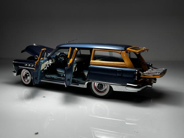 1953 Buick Estate Wagon Azul - Danbury Mint Escala 1/2