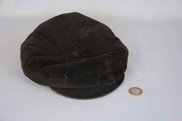 Boné antigo Anos 40, de veludo preto, estilo Peaky Blinders, com