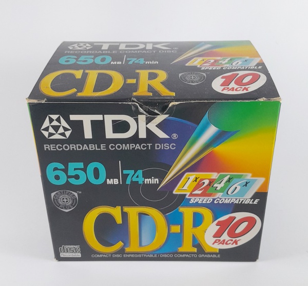 Conjunto de 20 DVDs avulsos e lacrados da marca BULK (D