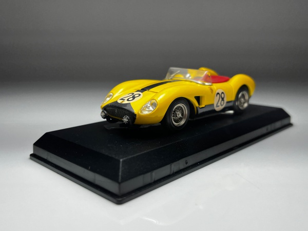 Ferrari 500 TRC 1957 Eq. Nationale Belge Amarelo #28 Bi