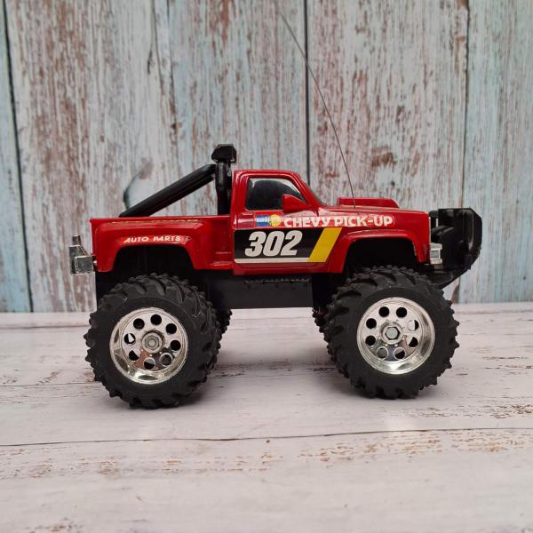TAYO CHEVY PICK-UP ラジコンカー！希少 BRINQUEDO ANTIGO DA TAYO CHEVY PICK-UP DE CONTROLE REMO