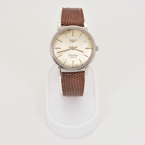 CYMA VINTAGE - RETANGULAR - CURVEX - GIGANTE - Raro Relógio
