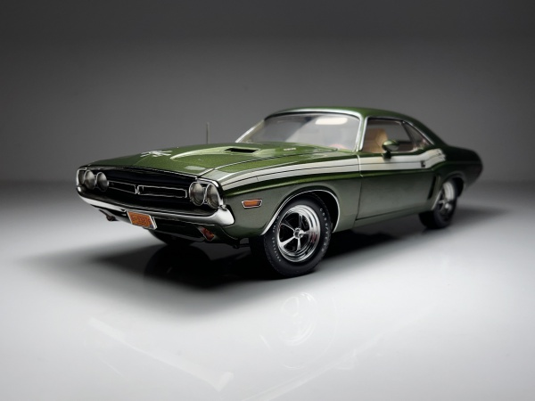 ミニカー american muscle 1971 dodge challenger rt Dodge Challenger R/T 1971 Mecum 1:64 Autoworld Premium - 20 anos