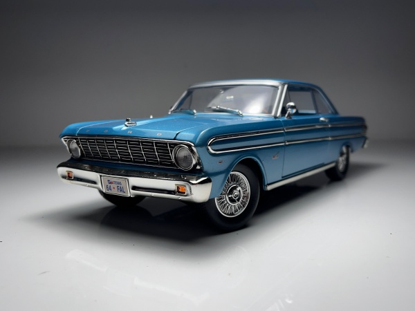 1964 Ford Falcon Azul Road Signature Escala 1/18 min