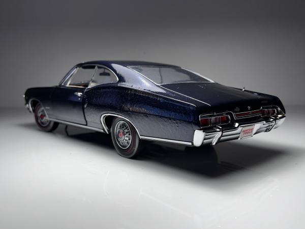 1967 Impala SS Azul Escuro - Authentics Escala 1/18 mi