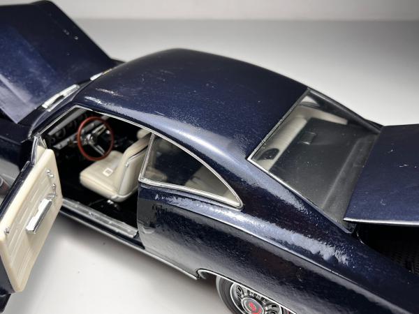 1967 Impala SS Azul Escuro - Authentics Escala 1/18 mi