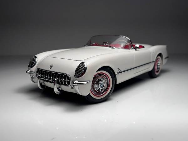 オートアート 1/18 シボレー コルベット 1953 Chevrolet Corvette 1953 Branca - AutoArt Escala 1/18 *P