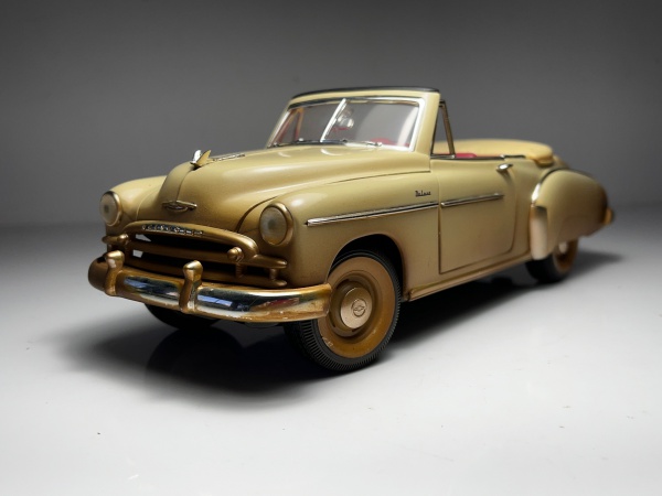 1957 Chevrolet Nomad Laranja - Road Tough Escala 1/18