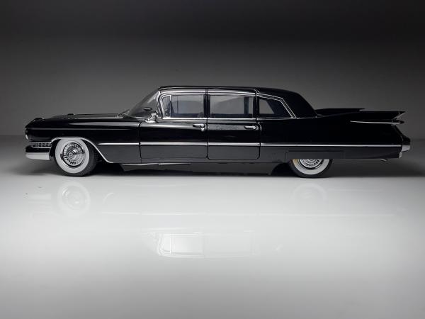 1959 Cadillac Series 75 Limousine Preto - Precision Min