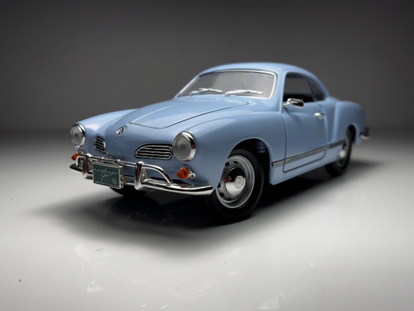 ロードシグネチャー　Volkswagen YouTube - CONDITION! IMPECCABLE RED 1966 Ghia Karmann VW Extraordinary Karmann-Ghia 1966 ミニカー