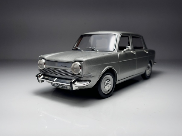 Simca 1000 Prata - Norev Escala 1/18 miniatura em meta