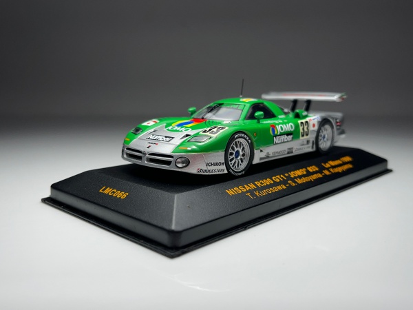 Nissan R390 GT1 `Jomo` Kurosawa, Motoyama, Kageyama #33