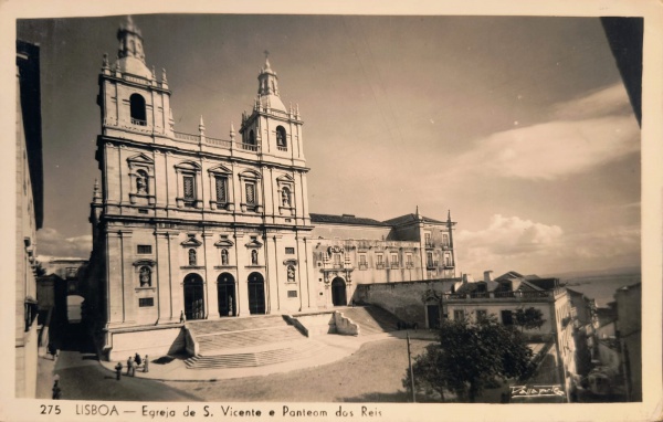 Carte postale ancienne PORTUGAL LISBOA LISBONNE nave da egreja écrite 1918