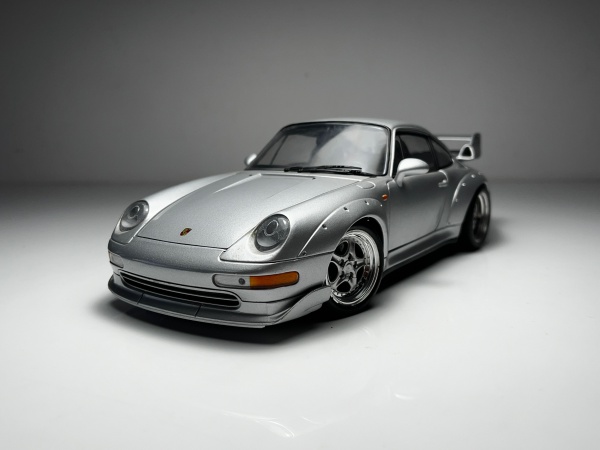 ミニカー UT Models 1/18 Porsche 911 RS Miniatura Ut Models Porsche 911 Carrera Rs 993 1/18 Na Caixa