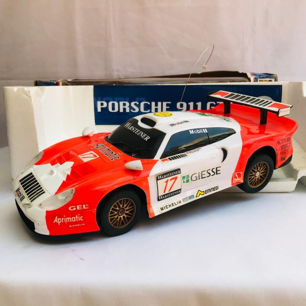 Brinquedo DTC Década 90 - Carrinho PORSCHE 911 GT1 Radio Control