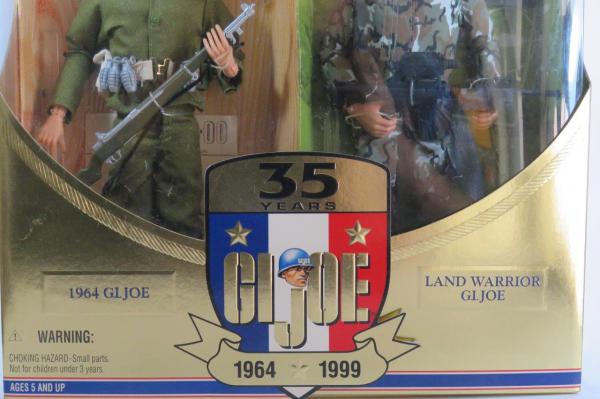 MILITARIA - Par de BONECOS GI JOE - Edição comemorativa aos 35