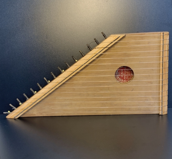 値下げ ヴィンテージ弦楽器チターCitara Hispano Americana CÍTARA POPULAR - Antigo instrumento musical de madeira com 15