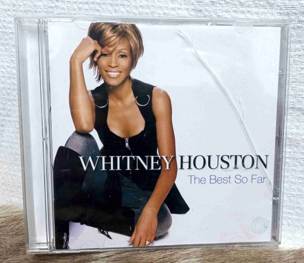 WHITNEY HOUSTON ４点 WHITNEY HOUSTON -THE BEST SO FAR-CD ORIGINAL, bem conservado.