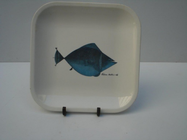 ALDEMIR MARTINS Prato quadrado de melamina com desenh