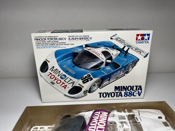 Toyota 88C-V Minolta #36 Plástico - Tamiya Escala 1/24