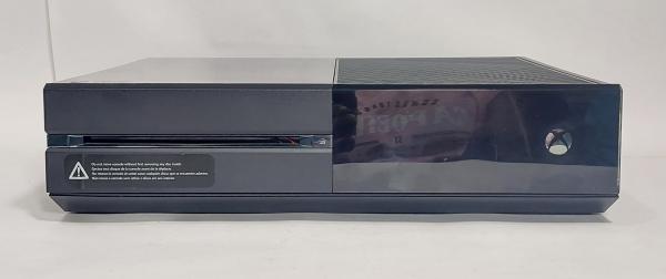 XBOX ONE CONSOLE - MODEL 1540 - Microsoft Corporation USA - SN