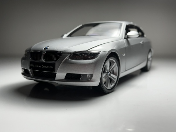 KYOSHO 1:18 BMW 335i Convertible 1/18 BMW 335i コンバーチブル
